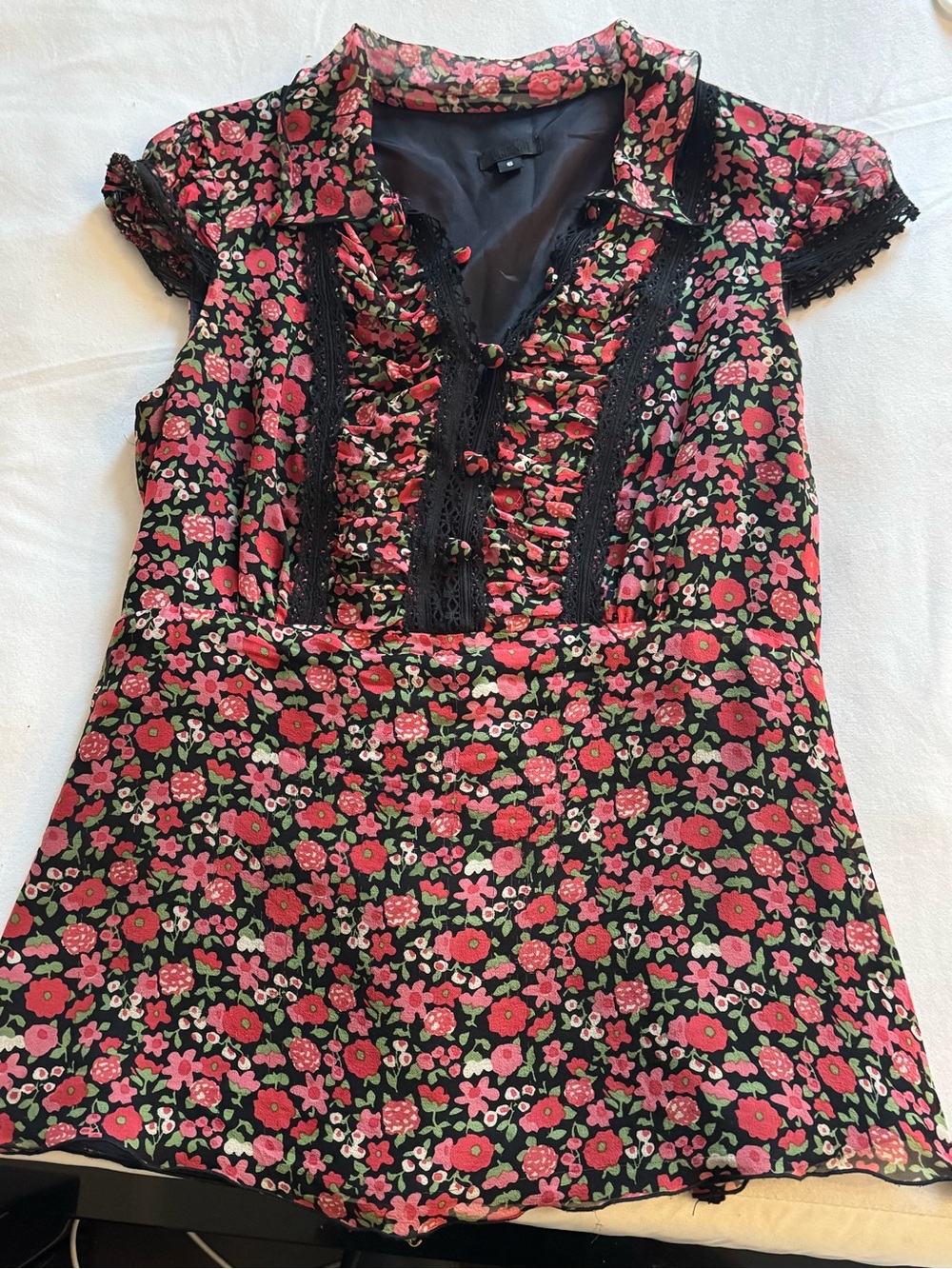 Anna Sui Black Floral Ruffled Cap-Sleeve Top with Pink and Green Flowers